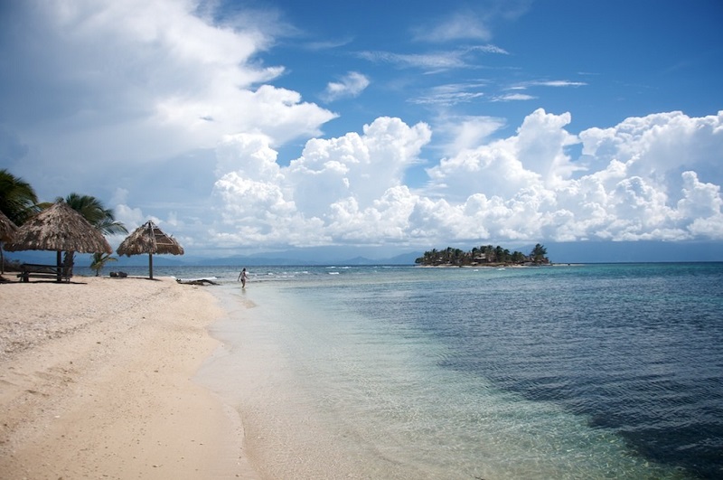 impressive islands in Honduras